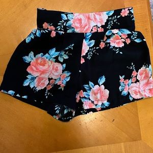Charlotte Russe multi colored shorts size S